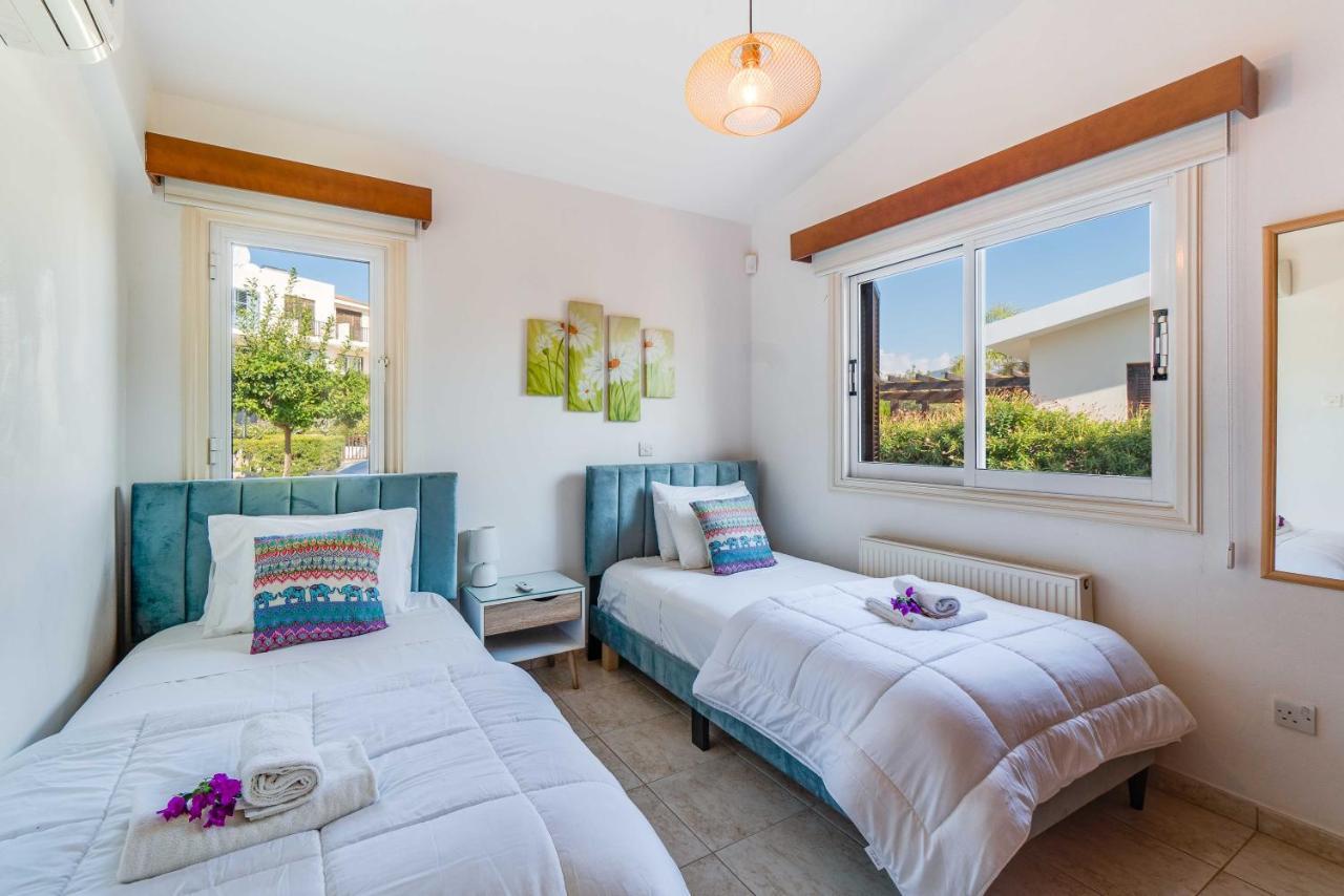 Savoya Sunrise Villa Coral Bay Bagian luar foto